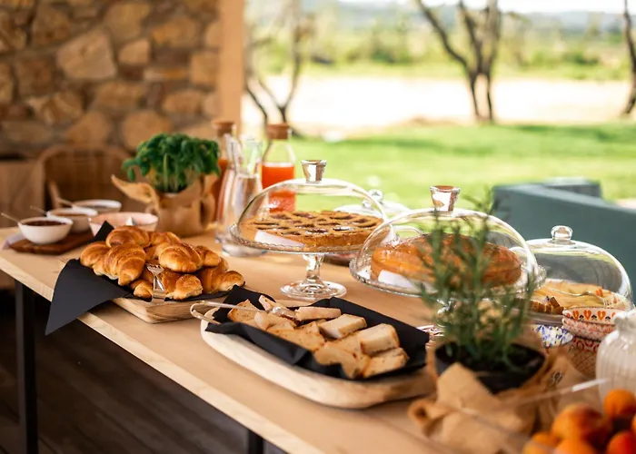 Podere Pietravento مزرعة للإقامة *